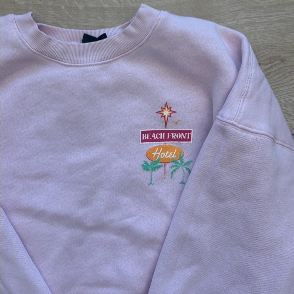 Wild Fable Oversized Graphic Sweatshirt Pullover in Light Pink Chenille Letter - Picture 7 of 8